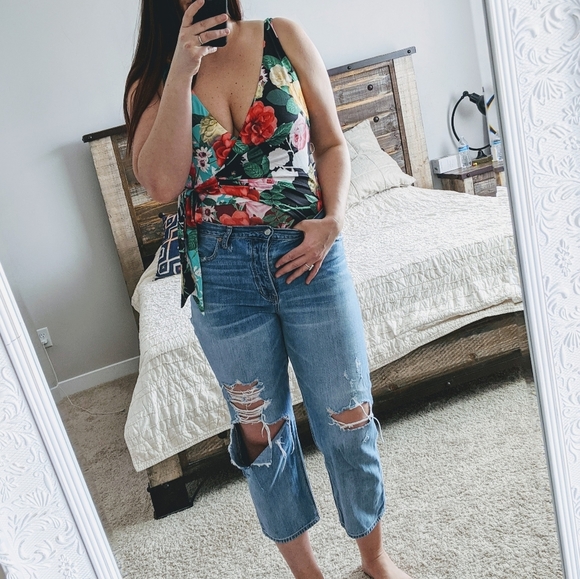 🆕🌿FLORAL BODYSUIT🌿 - Picture 6 of 14